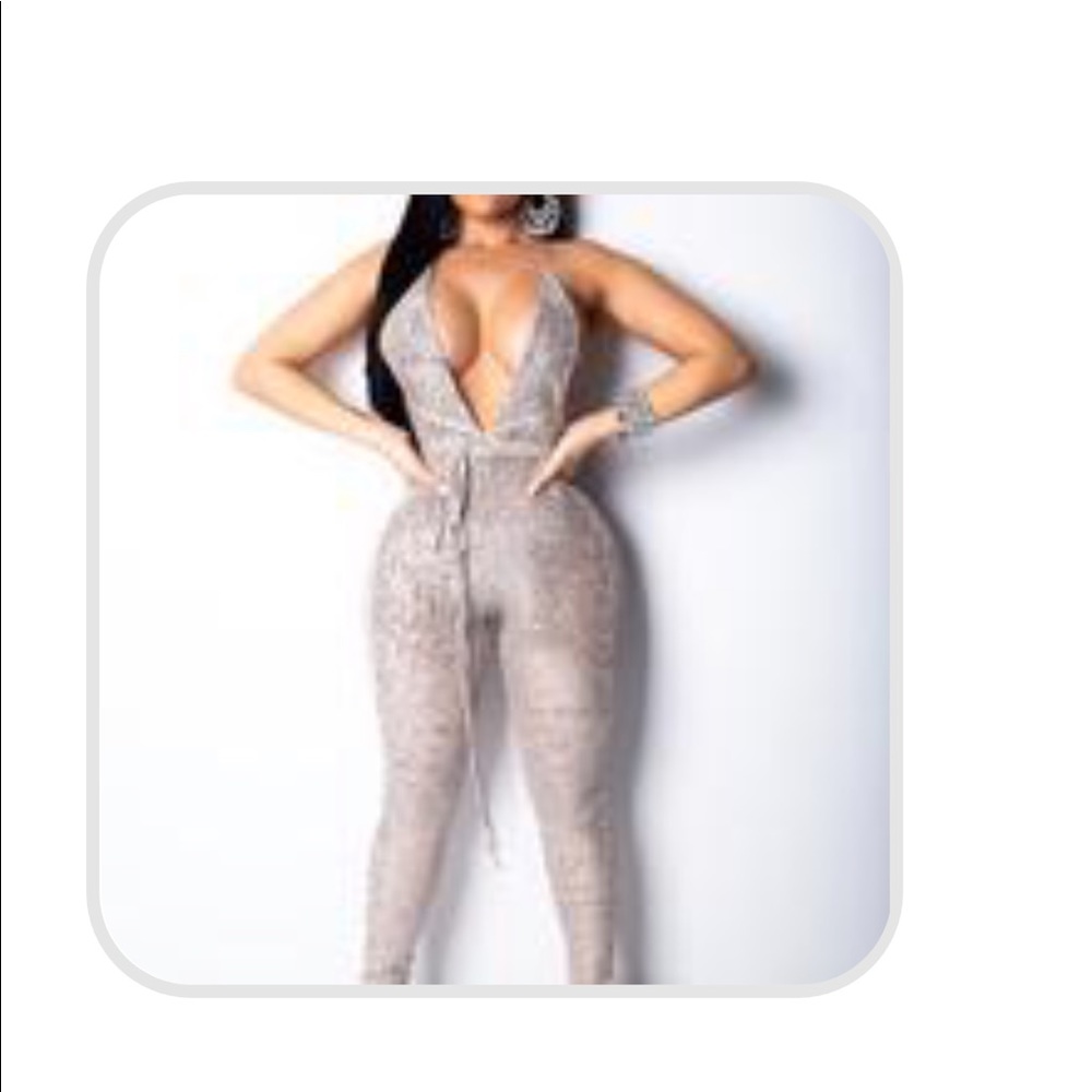 DIVA BOUTIQUEJUMPSUIT" it's hard to be this fine"